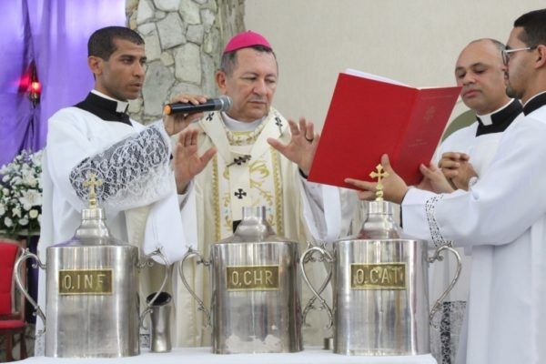 Arquidiocese divulga horários das missas neste domingo, dia de Finados