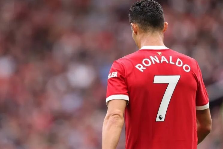 'Não tenho que ser humilde', diz Cristiano sobre disputa com Messi