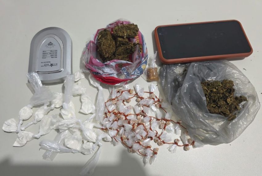 Polícia Civil prende homem por tráfico de drogas no centro de Muribeca