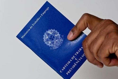 Aracaju supera média estadual em desigualdade para mulheres e negros