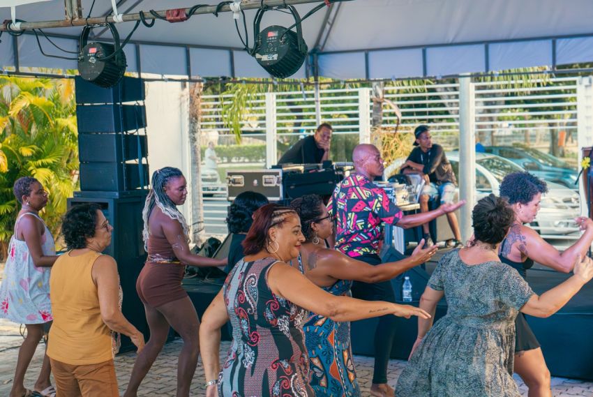 Oficinas culturais destacam força e ancestralidade negra no Sambalá na Bica