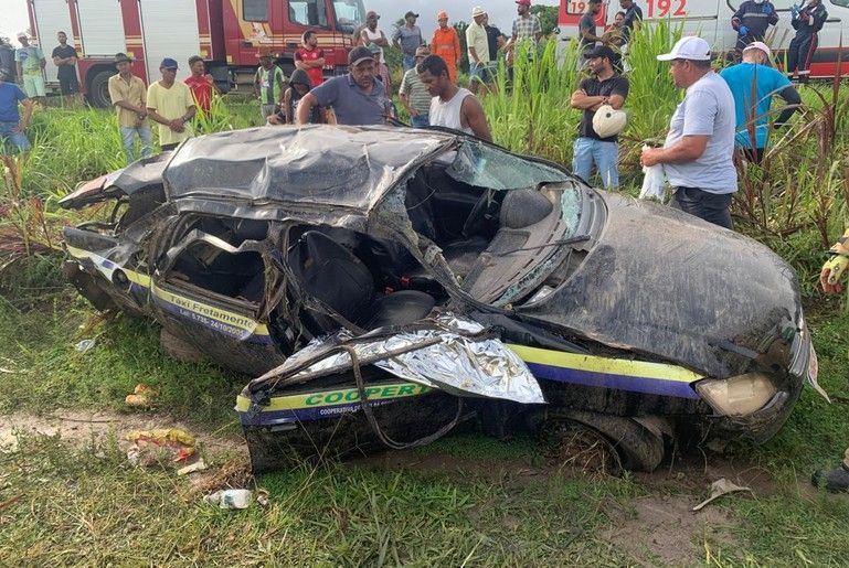 Acidente na BR-101 deixa três mortos em Sergipe