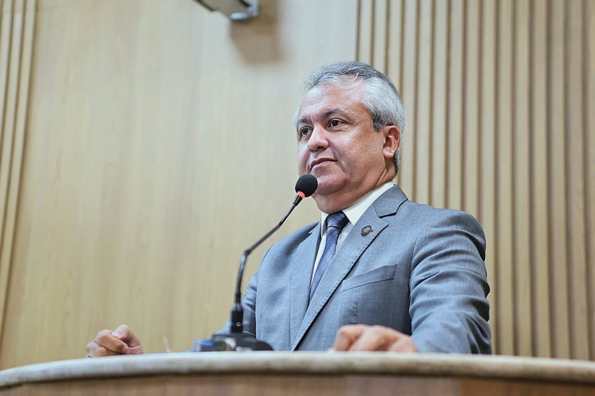 Elber critica possível saída de Aracaju do Consórcio Metropolitano