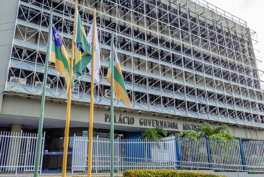 Governo do Estado decreta ponto facultativo nesta terça-feira 23 a partir das 13h