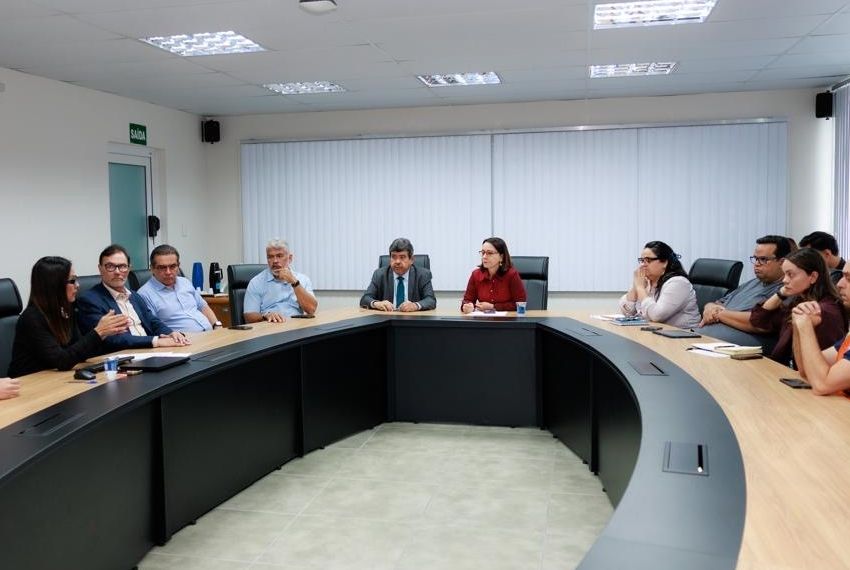 Emília reúne comitê da Iguá para reforçar fiscalização da água