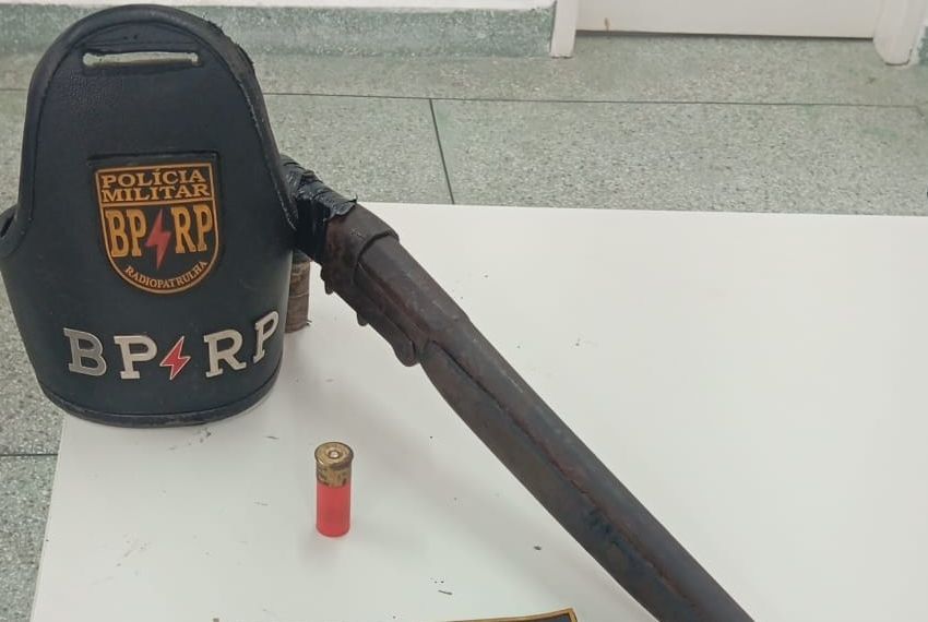 Espingarda calibre 12 é apreendida em Nossa Senhora do Socorro