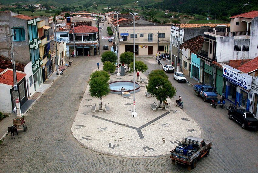Trio pé de serra anima velório em Porto da Folha