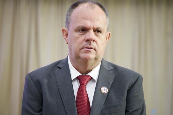 Governo usará parte dos royalties para pagar aposentados e pensionistas