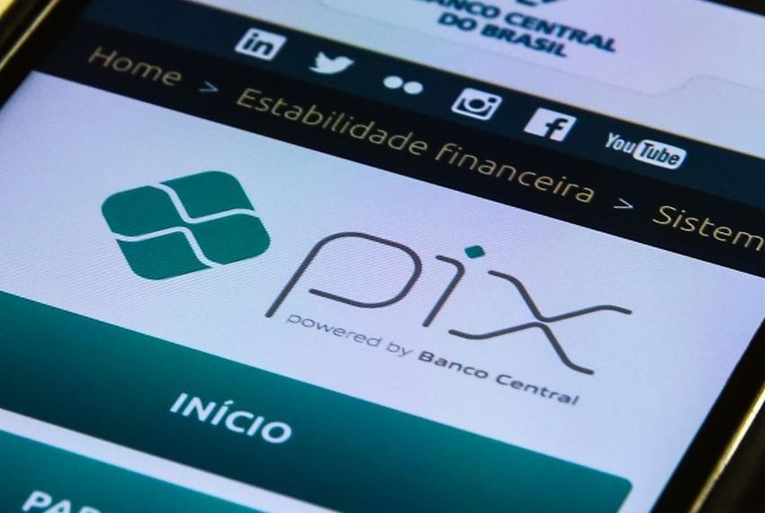 Pix poderá ser usado em aplicativos de mensagens e compras online