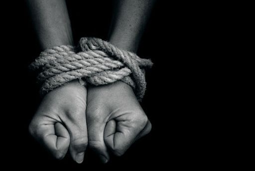 Maioria das vítimas de tráfico de pessoas é negra, segundo relatório