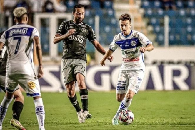 Confiança é derrotado pelo Vasco na 28ª rodada da Série B