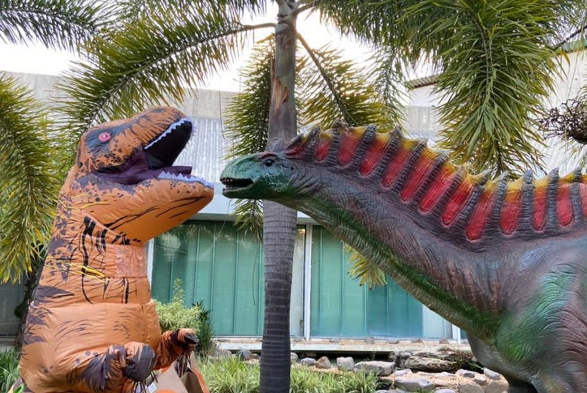 Dino anima o Dia das Crianças no Shopping Jardins