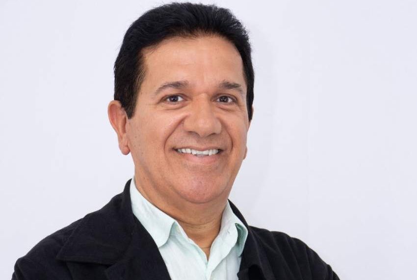 Professor de Umbaúba resgata memórias de educadoras do município