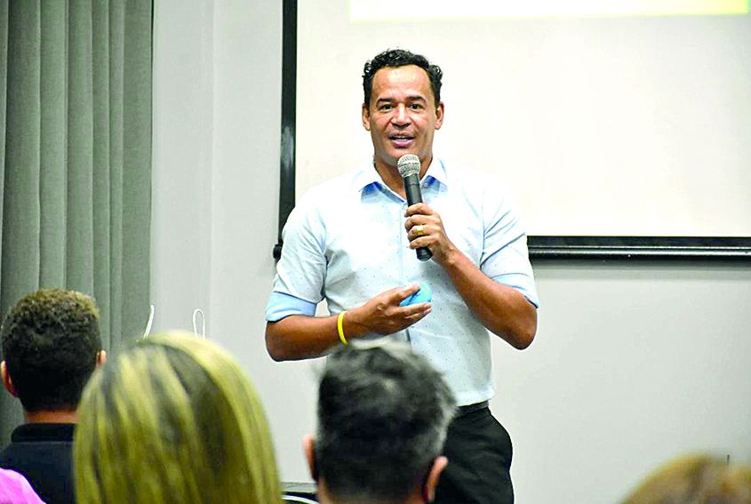 Coleção Olhares é lançada em Aracaju