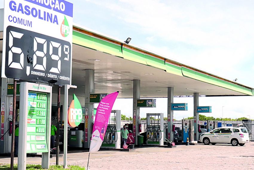Litro da gasolina chega a custar R$ 7 em Aracaju