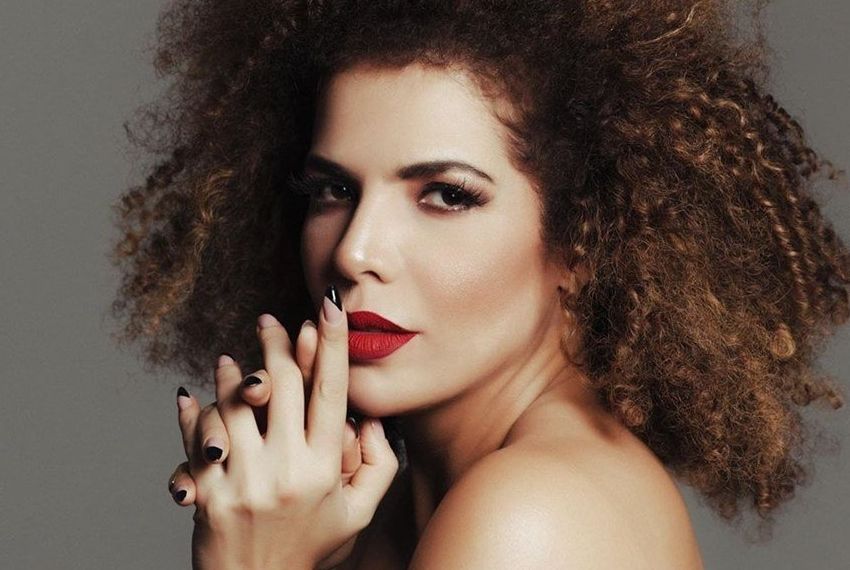 Vanessa da Mata está de volta a Aracaju com nova turnê