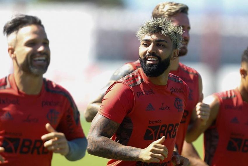 Libertadores e Sul-Americana na TV têm decisão marcada para hoje