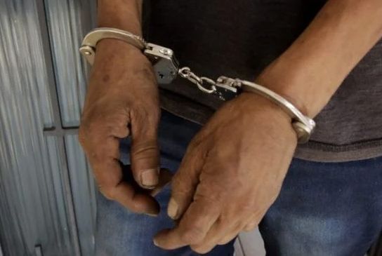 DHPP prende suspeita de homicídio contra pedreiro na Barra dos Coqueiros