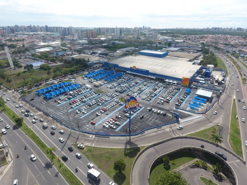 Assaí inaugura loja em Sergipe e amplia presença no Estado