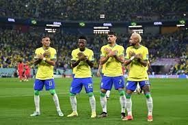 Brasil goleia Coreia em retorno de Neymar
