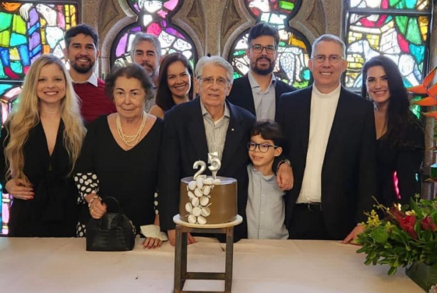 Bodas de Prata de Ordenação Sacerdotal do Padre Baronto