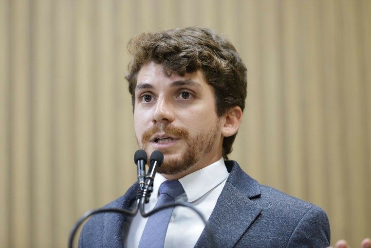 Vereadores de Aracaju aprovaram recurso de Breno Garibalde