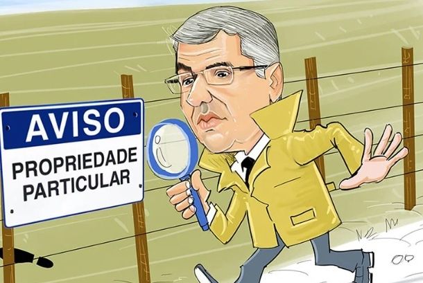 Bola na trave