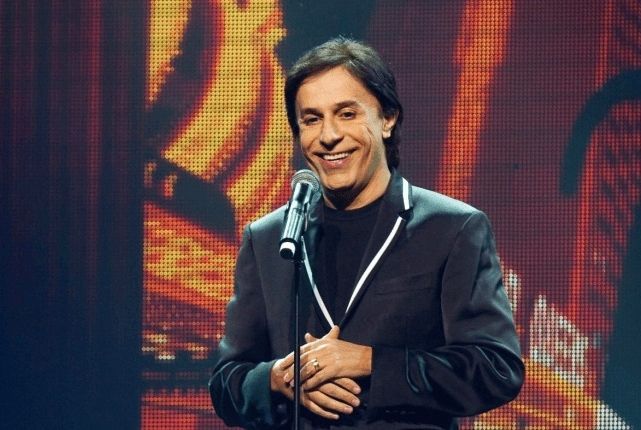 Tom Cavalcante abre programação da Vilella Produções para Maio