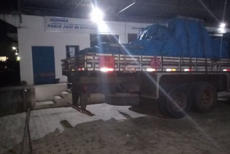 Polícia Militar e Secretaria da Fazenda apreendem material irregular no município de Estância