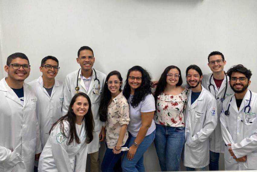 Dr Martins Dionizio e seus alunos