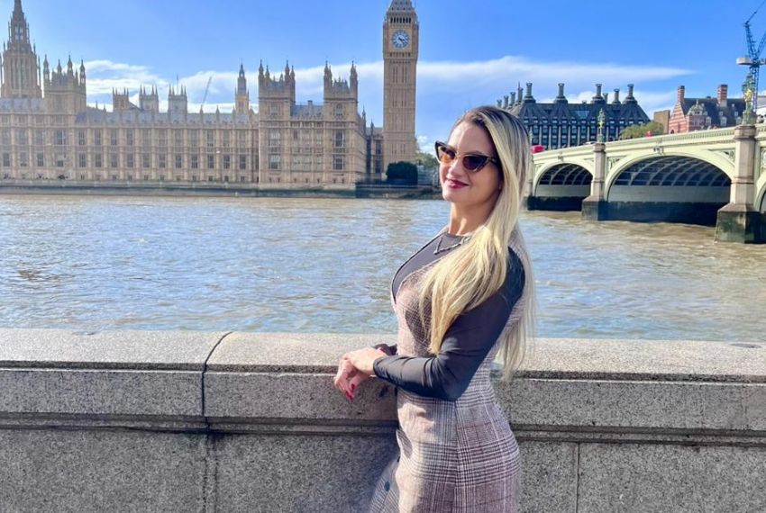 Taynara Carvalho curte férias em Londres
