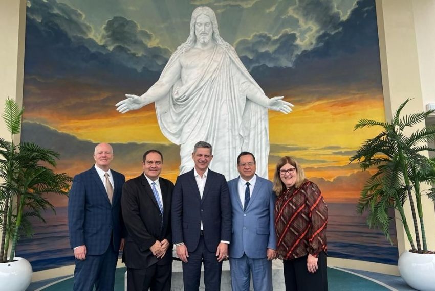 Rogério se reúne com liderança de Igreja e discute investimentos em projetos