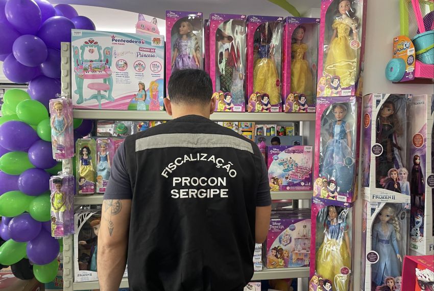 Procon/SE fiscaliza lojas de brinquedos pelo estado
