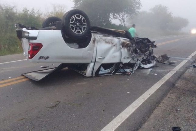 Grave acidente na BR-235 mata três pessoas em Frei Paulo