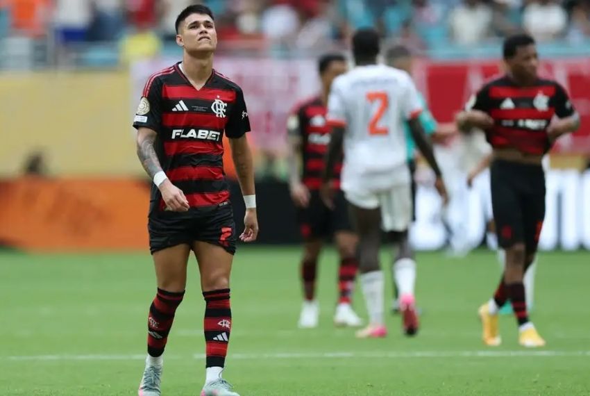 Bayern vence Flamengo por 4 a 2 e marca encontro com o PSG