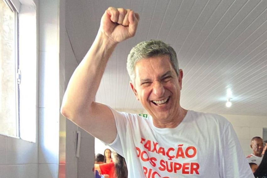 Rogério Carvalho é eleito presidente estadual do PT em Sergipe