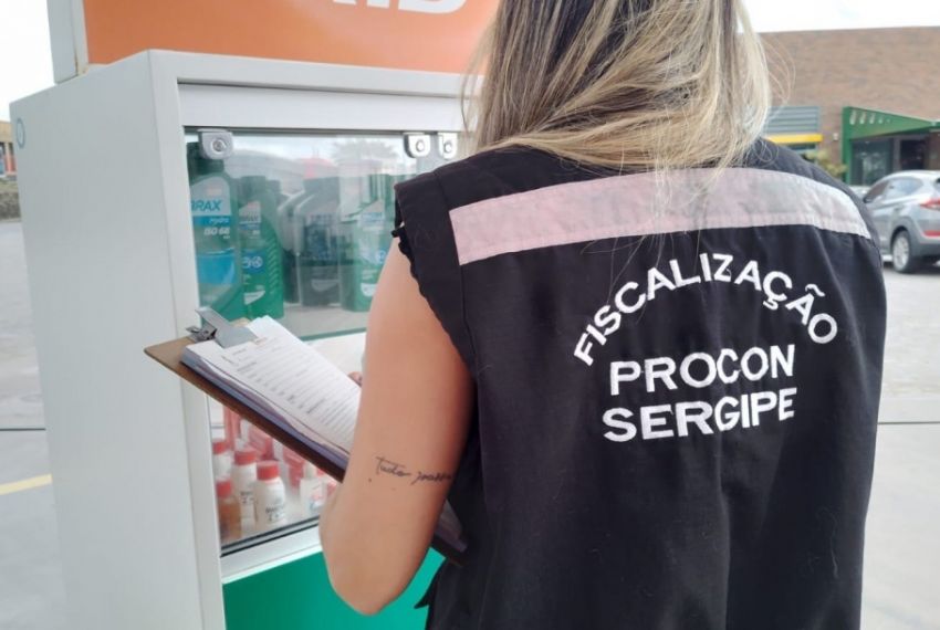 Procon aplica quase R$ 2 milhões em multas a postos de combustíveis