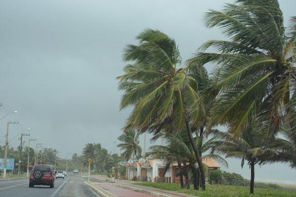 Sergipe tem alerta de chuvas intensas até sábado, 19
