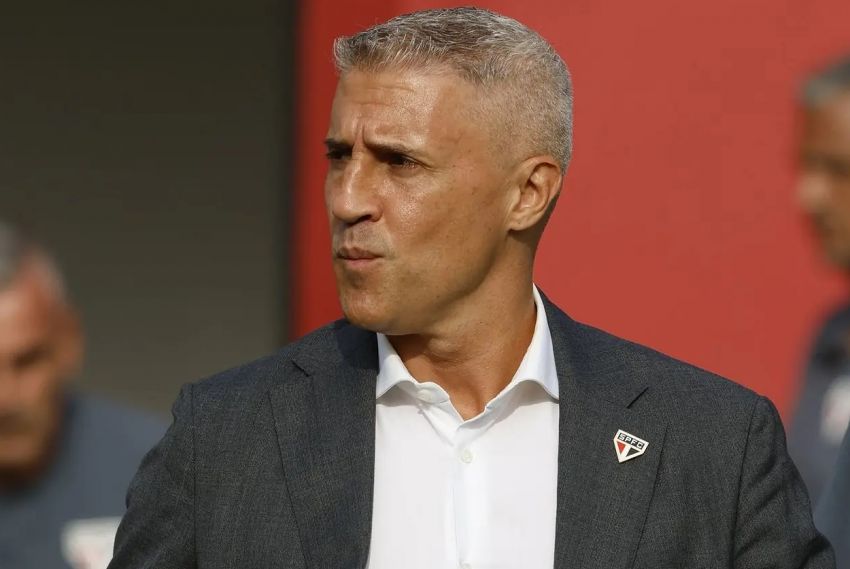 São Paulo fica fora da Libertadores após classificações de Corinthians e Vasco