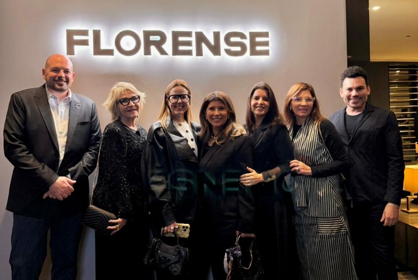 lorense reuniu convidados em Milão