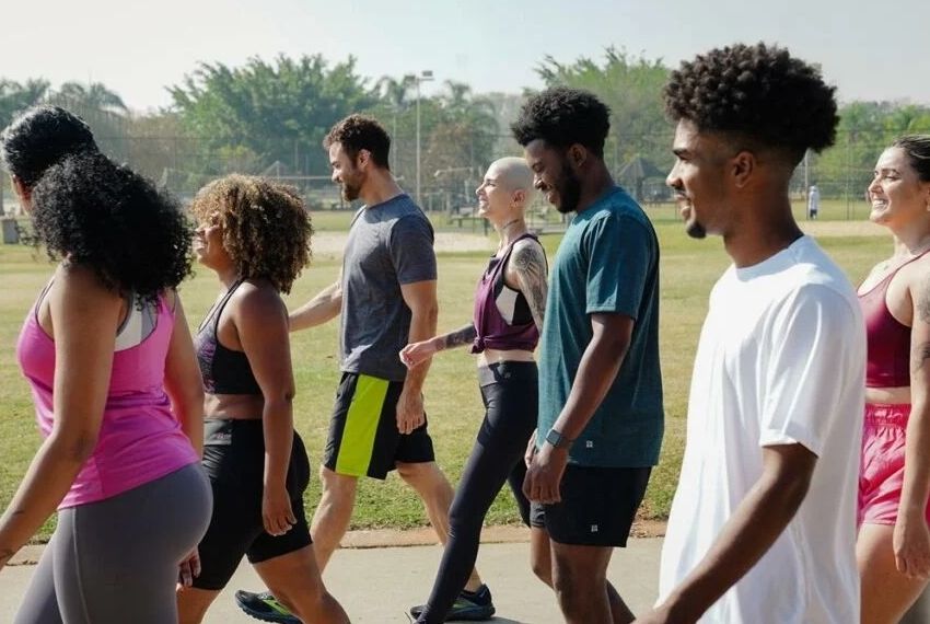 Caminhar com regularidade melhora a qualidade de vida