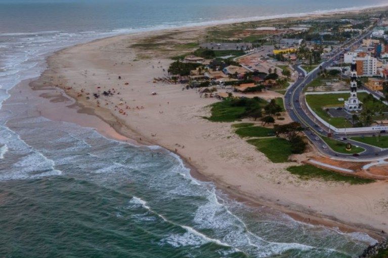 MPF/SE busca solução para ocupações na Coroa do Meio