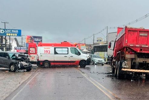 Colisão na SE-270 deixa três feridos em Lagarto