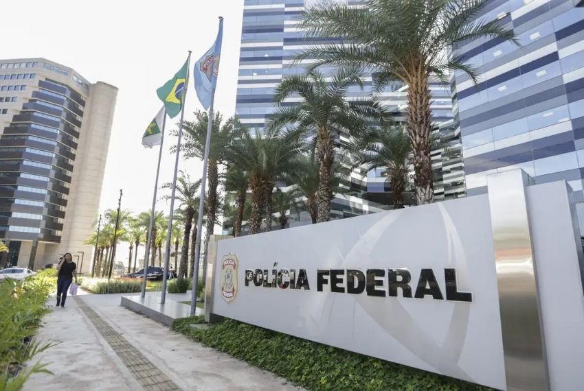 PF: pai de Vorcaro liderava A Turma, milícia pessoal do banqueiro