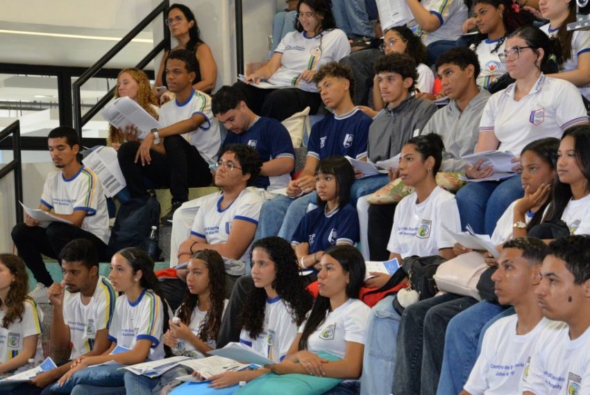 Pré-Uni da Seed intensifica preparação para o Enem com revisão