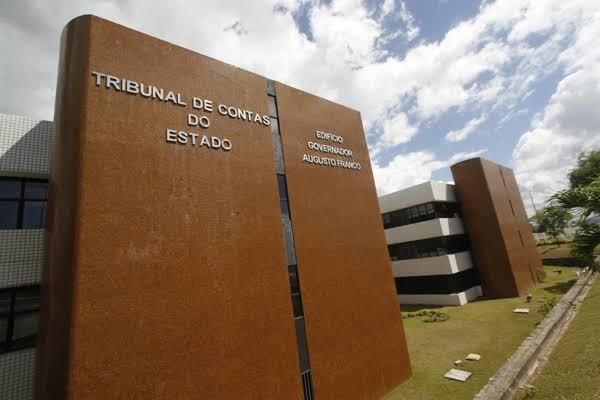 TCE e MPC orientam gestores sobre nova lei de segurança privada