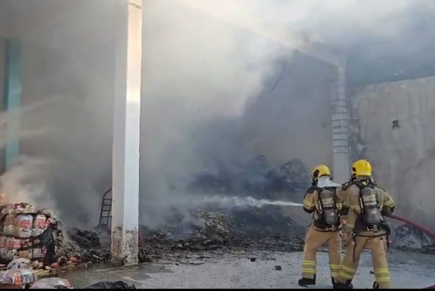 Incêndio atinge distribuidora de alimentos em Nossa Senhora do Socorro