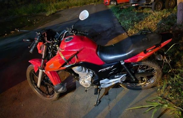 Acidente na SE-230 deixa uma mulher morta e homem ferido em Canindé
